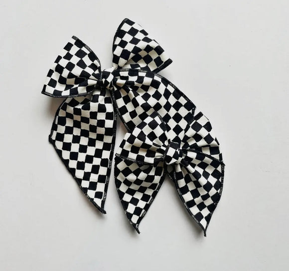 Black & White Checkered Bow