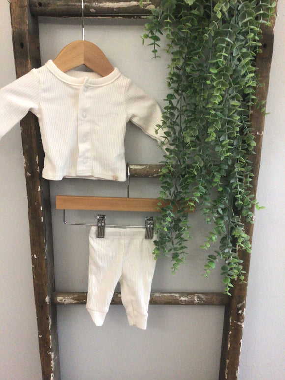 Carters white ribbed set-NB