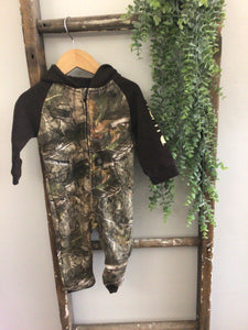 Camo brown Carhartt zip up outfit-9M