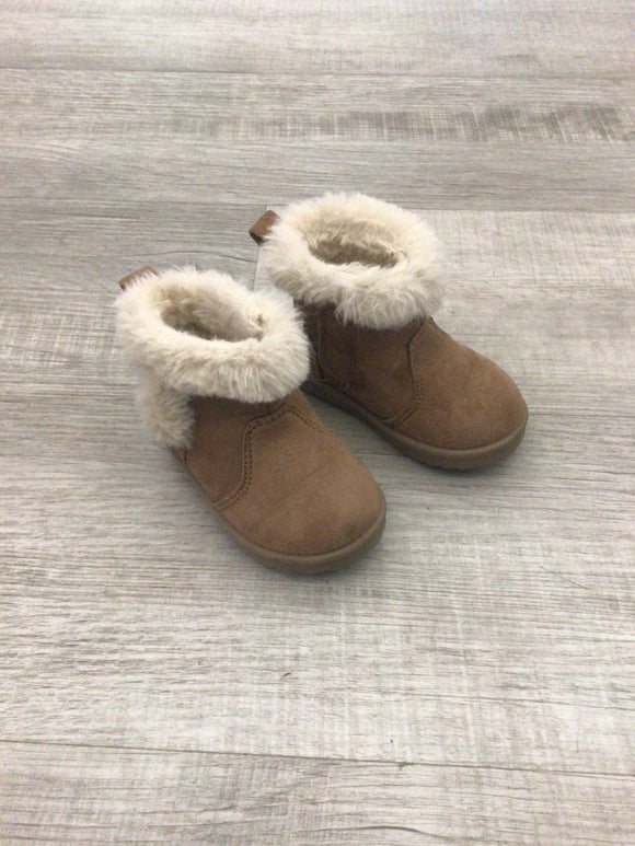 Wonder Nation Fuzzy boots-4