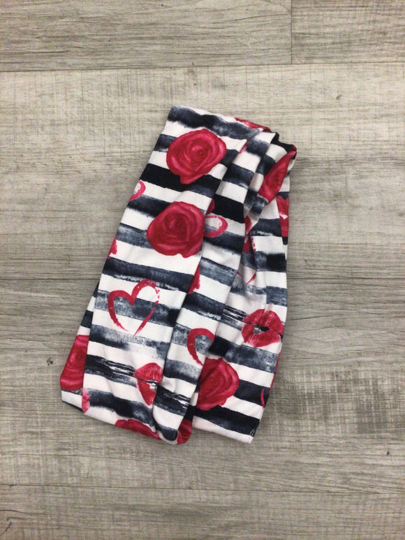 Vday scarf