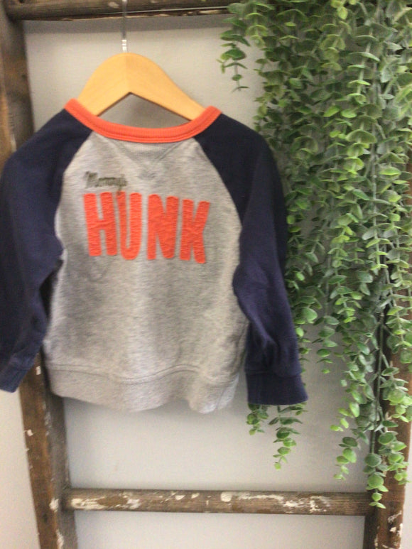 Mommy’s hunk sweatshirt-18M