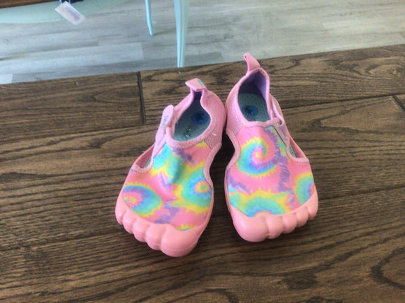 Tie dye barefoot shoes- 9/10