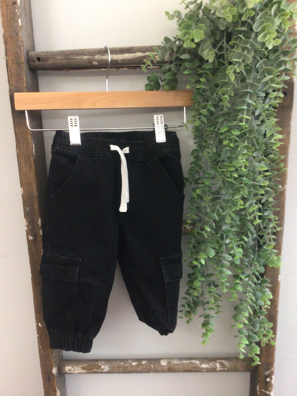 Little Bipsy black cargo pants-12/18m