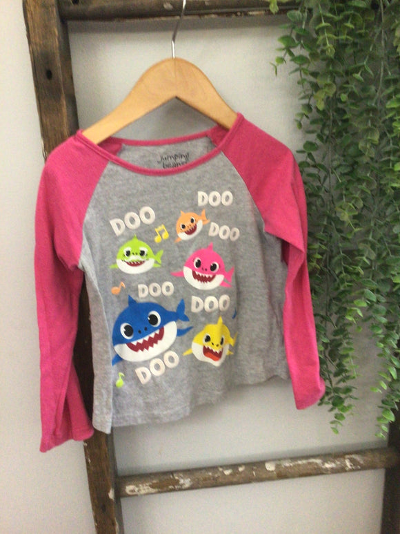 Baby shark tee-3T
