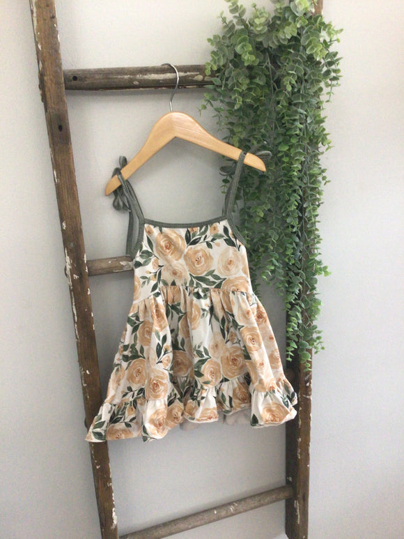 Kennedy & co Green/Orange floral peplum - 5T