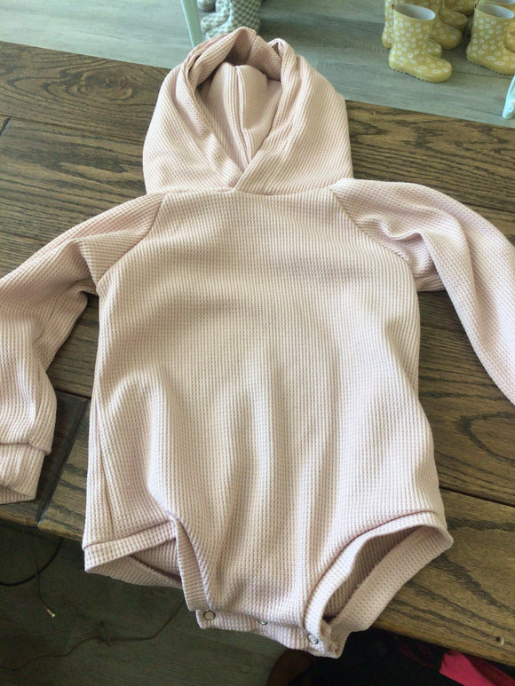 Pink waffle hooded onesie-12/18M