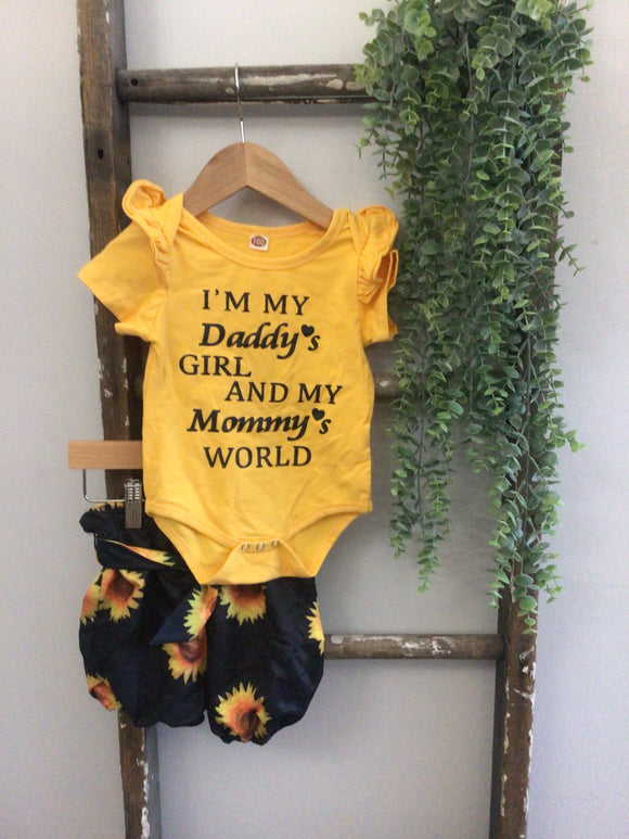 Daddy’s girl mommy’s world outfit-2/3