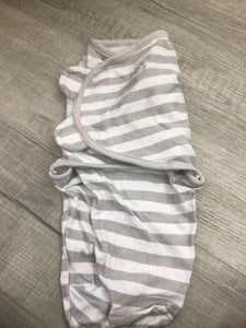 SwaddleMe Velcro swaddle-SM/MED