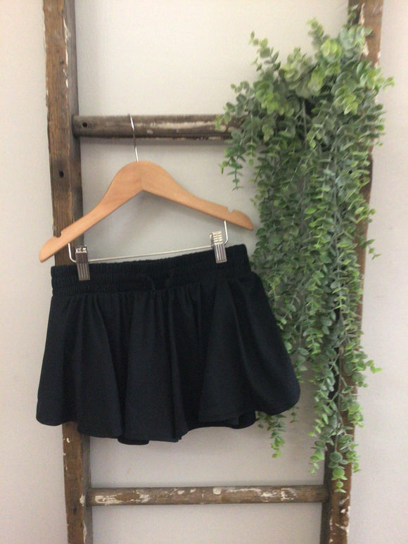 Kids Abercrombie black flowy shorts-9/10