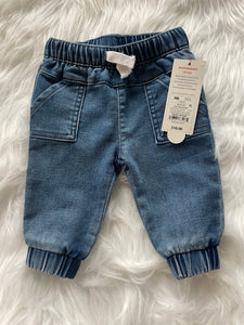 Jeans with tags - NB