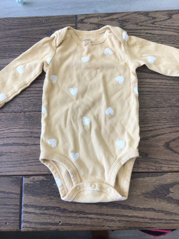 Carters yellow heart onesie-6M