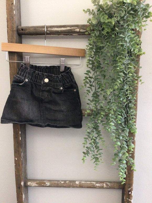 Cat&Jack black denim skirt-18M