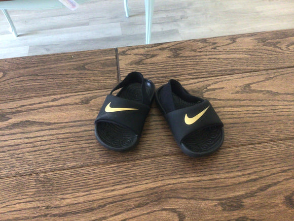 Gold Nike slides- 5