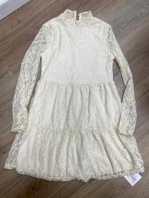 Cream Lace Dress - 7/8