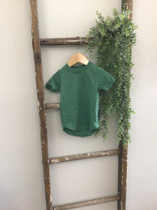 Lenox James green tee- 6/12M