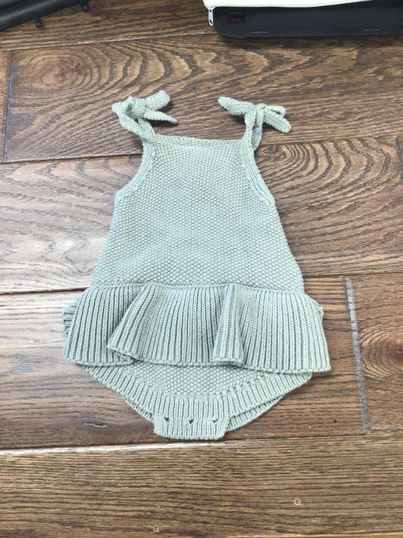 0-3M knit green onesie