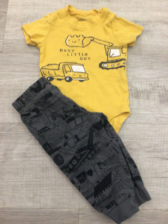 Busy little guy set-9M