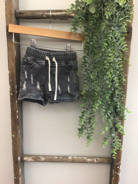 O+S gray shorts-12/18M