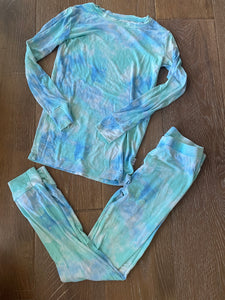 Blue Tiedye Dream Big Little Co Bamboo Set - 7/8