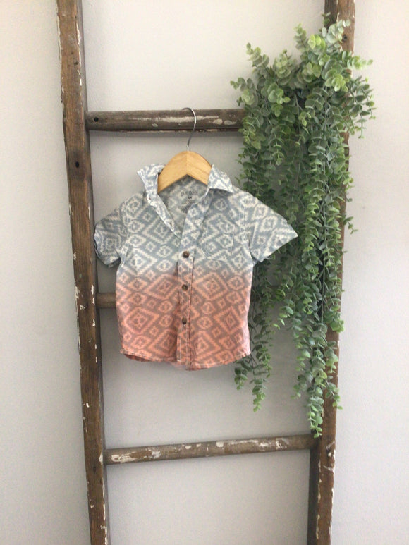 Blue and red ombre button up- 6M