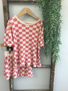 Little one shop pink checkered set-6/7