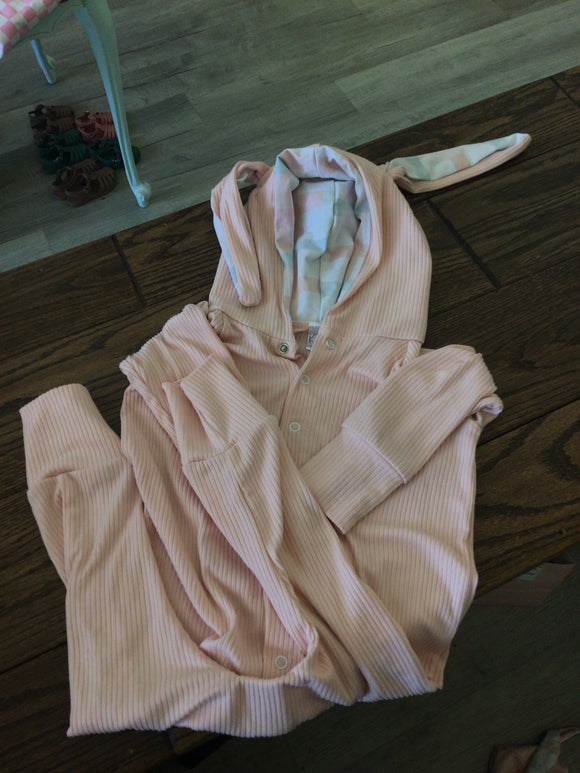 Kennedy & co bunny romper 18/24M