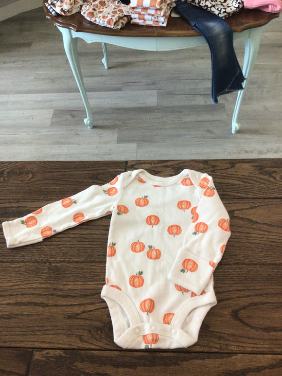 Pumpkin onesie- NB