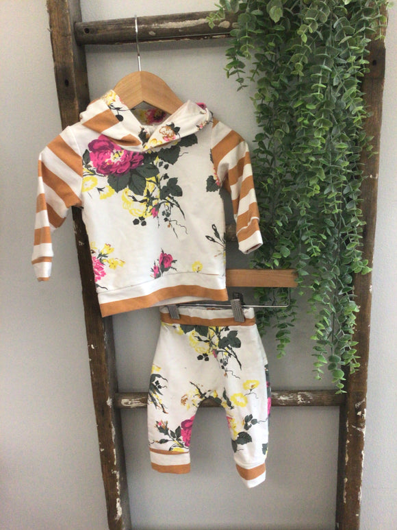 Striped and floral set-0/3m