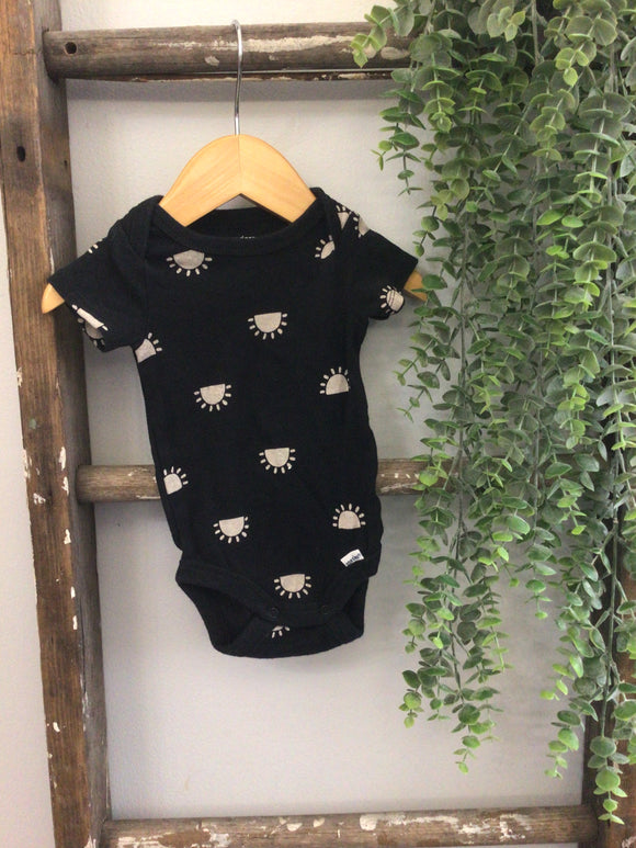 Sun onesie-0/3M
