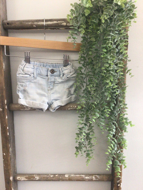 OshKosh light wash Jean shorts-18M