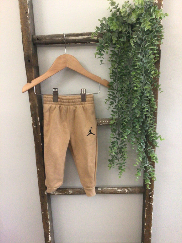 Jordan tan joggers-12m