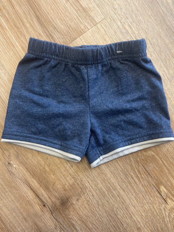 Navy/grey shorts- 0/3